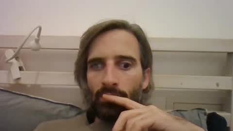 stroke1 online show from December 2, 5:37 am