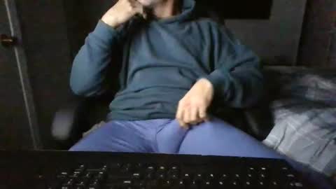 strokin4u68plus1 online show from December 4, 7:17 am