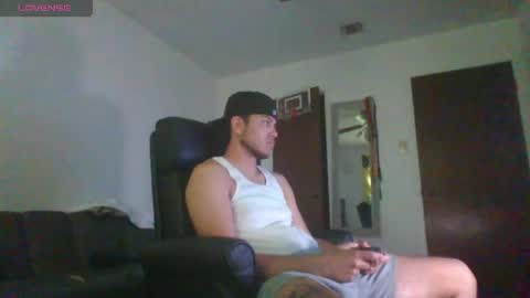 Snapshot of strokingdaddy4 chatting on February 23, 9:45 pm strokingdaddy4 online show from February 23, 9:45 pm