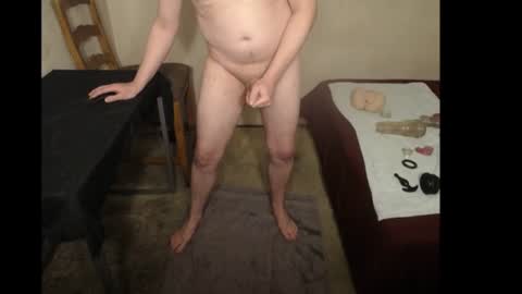 Snapshot of strokinmy9inch chatting on February 13, 9:27 am Matt online show from February 13, 9:27 am