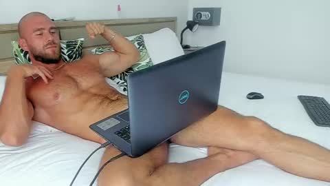 Strong Arni online show from January 17, 7:08 am