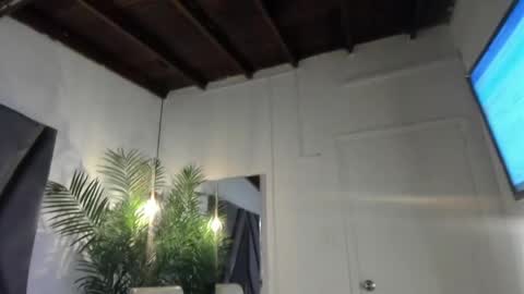 Snapshot of strong_girl_ chatting on May 4, 11:06 am Alexa online show from May 4, 11:06 am