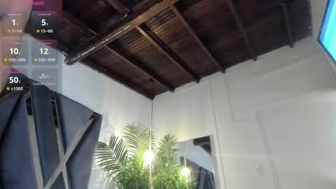 Snapshot of strong_girl_ chatting on May 6, 11:04 am Alexa online show from May 6, 11:04 am