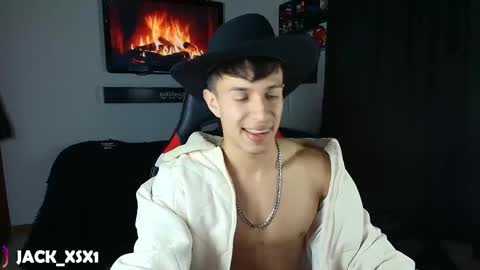 Snapshot of strong_jackxxx chatting on February 15, 4:20 am Daddy Jack online show from February 15, 4:20 am