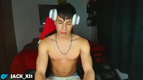 Snapshot of strong_jackxxx chatting on May 16, 5:15 am Daddy Jack online show from May 16, 5:15 am