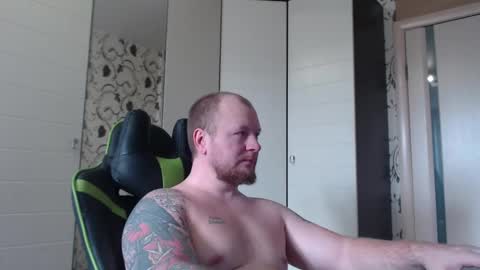 Snapshot of strongass18 chatting on February 22, 10:36 am Alex online show from February 22, 10:36 am