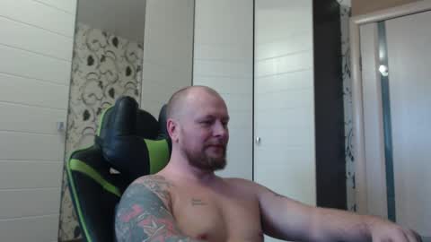 Snapshot of strongass18 chatting on March 8, 1:04 pm Alex online show from March 8, 1:04 pm