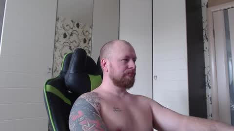 Snapshot of strongass18 chatting on March 17, 9:01 am Alex online show from March 17, 9:01 am