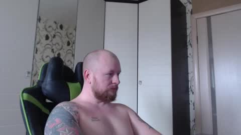 Snapshot of strongass18 chatting on March 20, 9:03 am Alex online show from March 20, 9:03 am