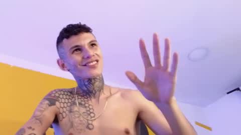 stuart_boy_ online show from March 2, 1:58 am