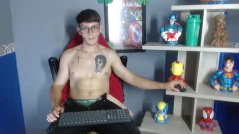 stuart_white online show from September 10, 8:20 pm