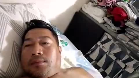 Snapshot of stud45xx chatting on April 15, 9:15 pm Val online show from April 15, 9:15 pm