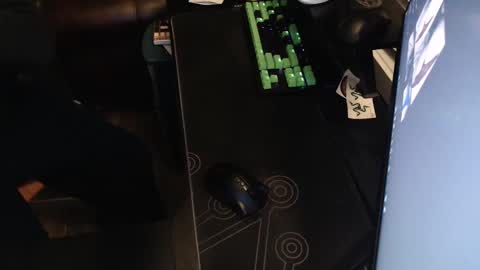 Snapshot of stud69861714 chatting on November 1, 7:32 am stud69861714 online show from November 1, 7:32 am