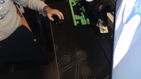 Snapshot of stud69861714 chatting on November 2, 9:44 am stud69861714 online show from November 2, 9:44 am