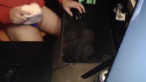 Snapshot of stud69861714 chatting on November 10, 6:12 am stud69861714 online show from November 10, 6:12 am