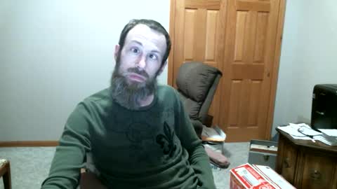 studcock6977 online show from February 2, 10:57 am