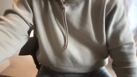 Snapshot of studentcuttwink chatting on February 15, 12:36 pm British twink online show from February 15, 12:36 pm