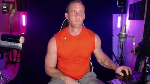 Snapshot of studforyouall chatting on September 25, 12:03 am Ryan Long online show from September 25, 12:03 am