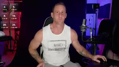 Snapshot of studforyouall chatting on October 19, 1:28 am Ryan Long online show from October 19, 1:28 am