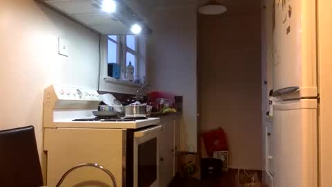 stugo1964 online show from September 21, 6:31 pm