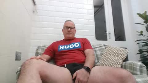Snapshot of stumpyj2266 chatting on April 20, 7:44 am stumpyj2266 online show from April 20, 7:44 am
