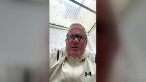 Snapshot of stumpyj2266 chatting on April 29, 6:36 pm stumpyj2266 online show from April 29, 6:36 pm
