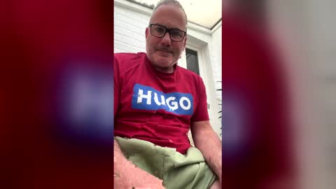 Snapshot of stumpyj2266 chatting on May 18, 7:47 am stumpyj2266 online show from May 18, 7:47 am