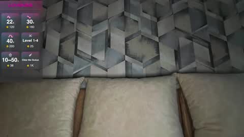 Snapshot of su_11111 chatting on September 19, 12:17 pm LINA online show from September 19, 12:17 pm