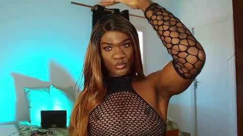 Suanny Klatten  It is my account independent  online show from February 9, 12:19 pm