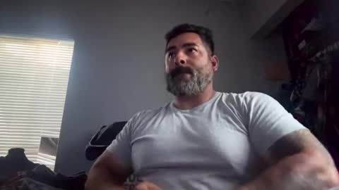 Snapshot of suavecito67 chatting on September 26, 1:42 am suavecito67 online show from September 26, 1:42 am