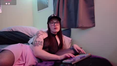 Snapshot of subbypunkruby77 chatting on February 25, 2:36 am SubbyPunkRuby online show from February 25, 2:36 am