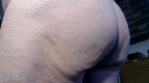 Snapshot of subibuns chatting on November 22, 2:38 pm Marcel online show from November 22, 2:38 pm