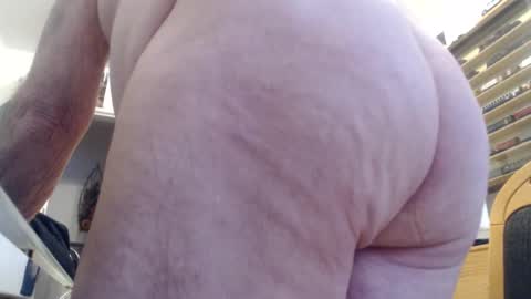 Snapshot of subibuns chatting on January 15, 9:03 am Marcel online show from January 15, 9:03 am