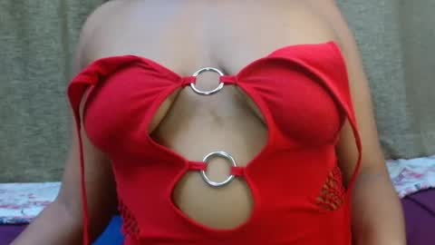 submissive_baddiexx online show from July 26, 12:30 am