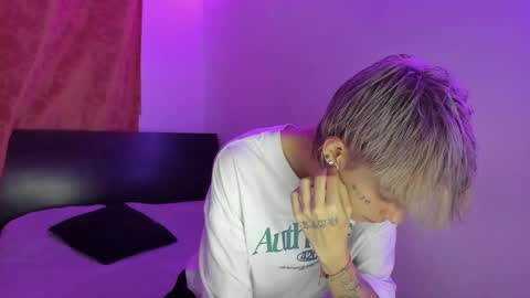 nico online show from February 3, 9:09 pm