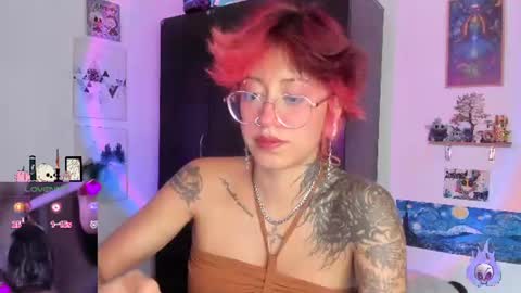 Snapshot of succubus_girl_ chatting on July 4, 2:34 pm Alexy online show from July 4, 2:34 pm