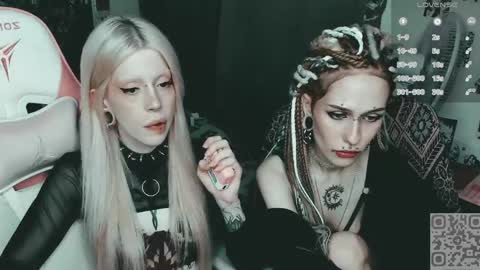 succubus_leslie online show from June 7, 6:11 pm