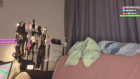 May online show from March 25, 11:11 pm