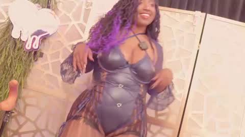 Succubus RoseMilk online show from June 12, 11:35 pm