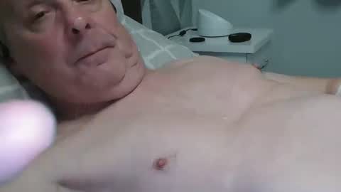 Julie online show from March 4, 12:50 am