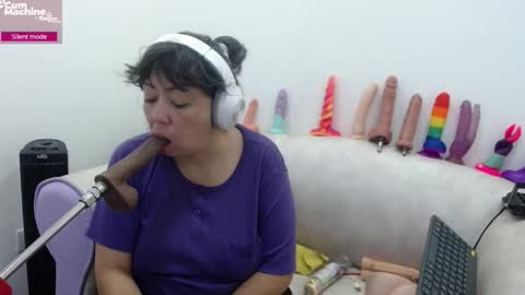 Sucky  online show from February 28, 12:17 pm