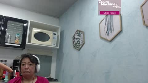 Sucky  online show from April 28, 11:59 am
