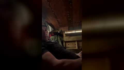 Snapshot of suckitorfukit chatting on February 14, 11:56 pm suckitorfukit online show from February 14, 11:56 pm