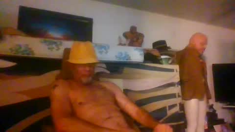 SUCKITU812 online show from September 29, 10:31 am