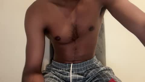 Allyours online show from February 14, 9:00 pm