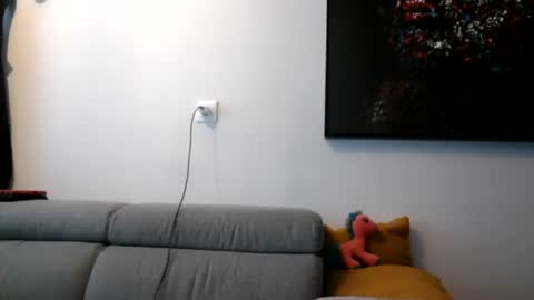 Snapshot of sucrette5629 chatting on April 9, 7:14 am sucrette5629 online show from April 9, 7:14 am