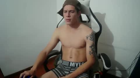 suez666 online show from November 19, 3:39 am