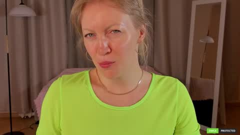 sugamomy online show from December 3, 12:29 am