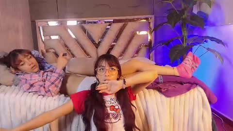 Snapshot of sugar_angel_ chatting on March 9, 3:38 pm ANGEL online show from March 9, 3:38 pm