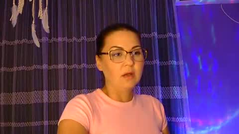 sugar_foxy online show from September 16, 4:08 pm
